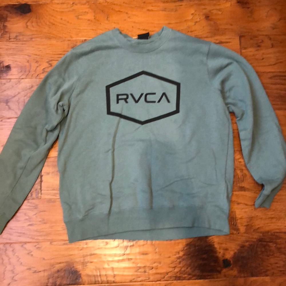 RVCA sweatshirt. In good condition. Size medium